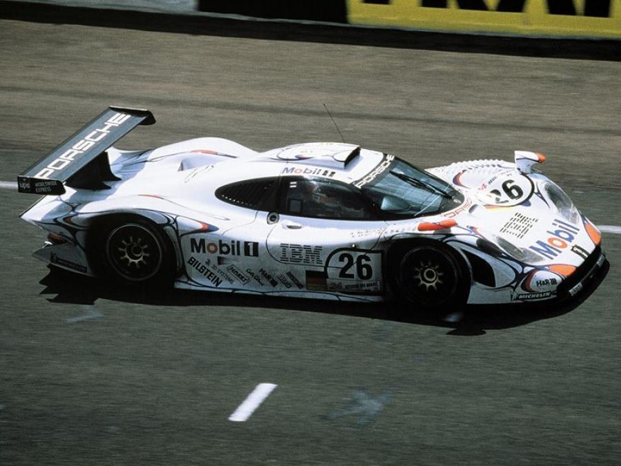  Porsche 911 GT1 1998 года  (фото 16 из 19)